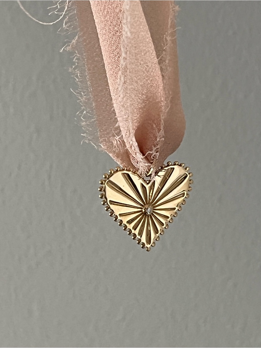 Marlo Laz pour toujours charm pendant